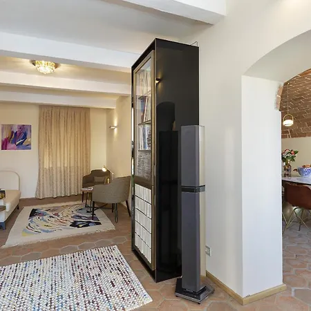 Villa Gabiano Villa Sleeps 8 With Pool Air Con And Wifi