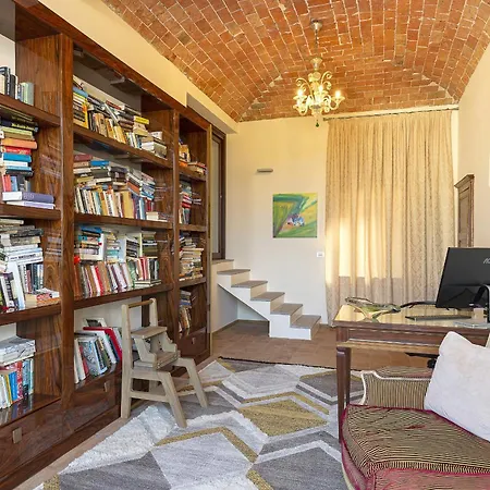 Gabiano Villa Sleeps 8 With Pool Air Con And Wifi Villa *