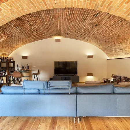 Gabiano Villa Sleeps 8 With Pool Air Con And Wifi Villa *