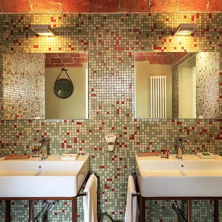 Villa Gabiano Villa Sleeps 8 With Pool Air Con And Wifi