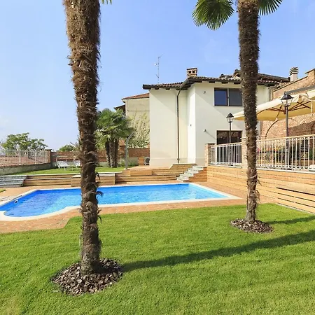 Villa Gabiano Villa Sleeps 8 With Pool Air Con And Wifi *