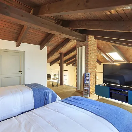 Villa Gabiano Villa Sleeps 8 With Pool Air Con And Wifi *