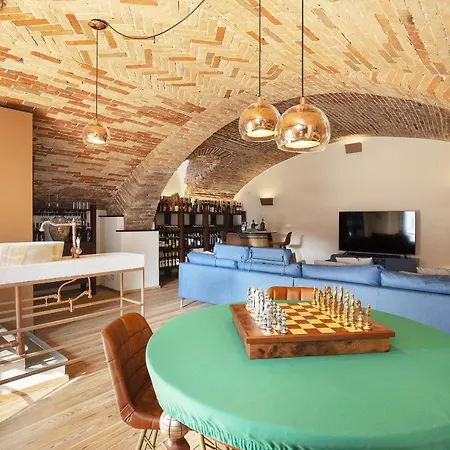 Gabiano Villa Sleeps 8 With Pool Air Con And Wifi * Gabiano